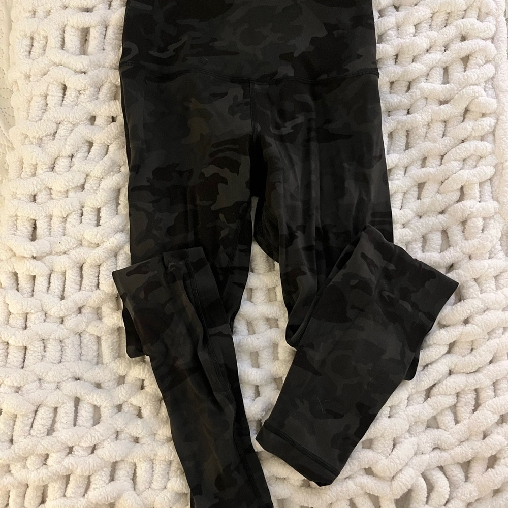Lulu Black Camouflage Leggings